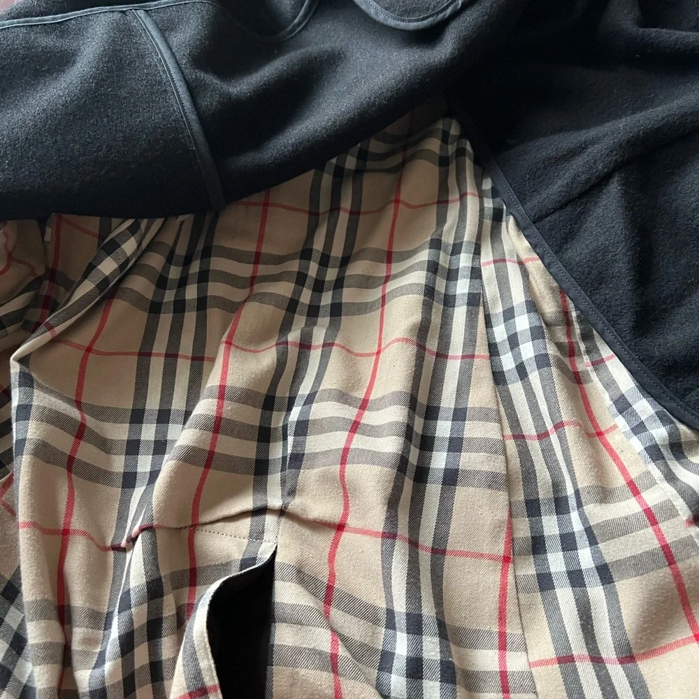 Burberry London Trench Coat Size: S | US 4 classic plaid inside - Picture 6 of 11